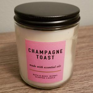 🍾 NWT Bath and Body Works Single Wick Candle: Champagne Toast 🍾